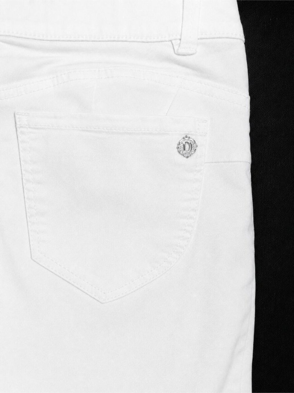Democracy Shorts Women's 8 Bermuda Ab Solution White Stretch Denim - Picture 6 of 9